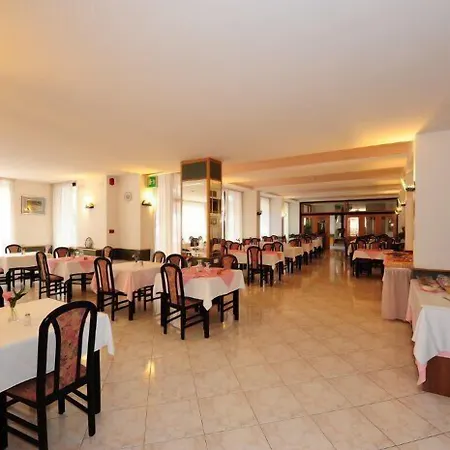 Lido 3*